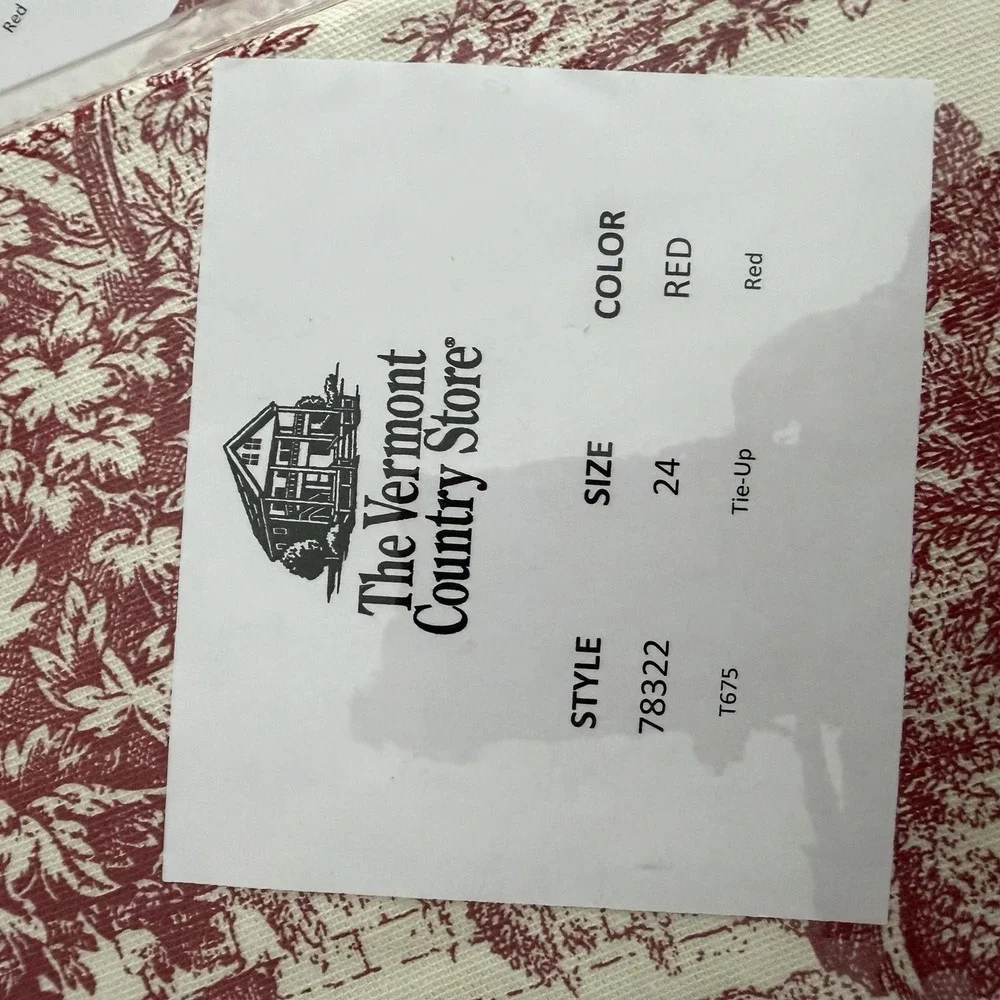 The Vermont Country Store Curtains Essex Toile Valance Red Cream Set of 2 NEW!